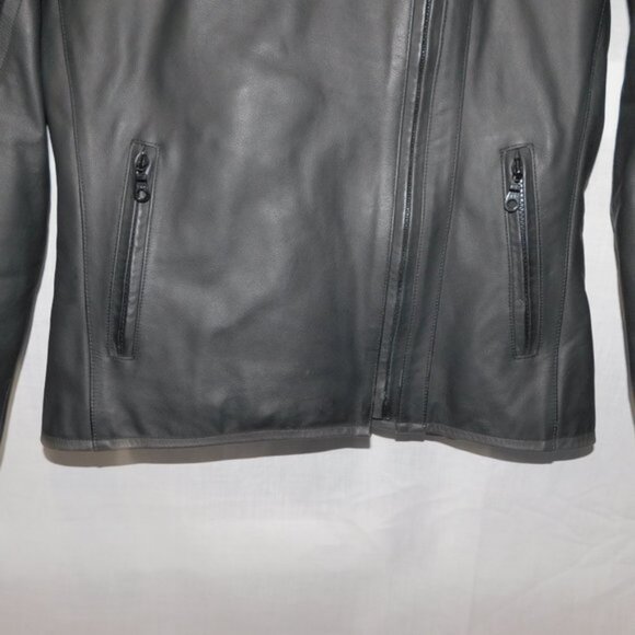 Triumph Motorcycles Womens L Black Leather Jacket **READ - Picture 10 of 16